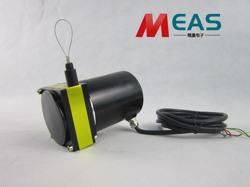 ����λ�ƾ��a��ʹ���֪��С����(l��i)�ش�