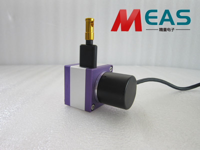 ģ�M������λ�ƾ��a�����������c(di��n)