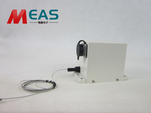 ����λ�ƾ��a��푑�(y��ng)�ٶȌ�(du��)ϵ�y(t��ng)��(d��ng)�B(t��i)��(w��n)��ʮ����Ҫ